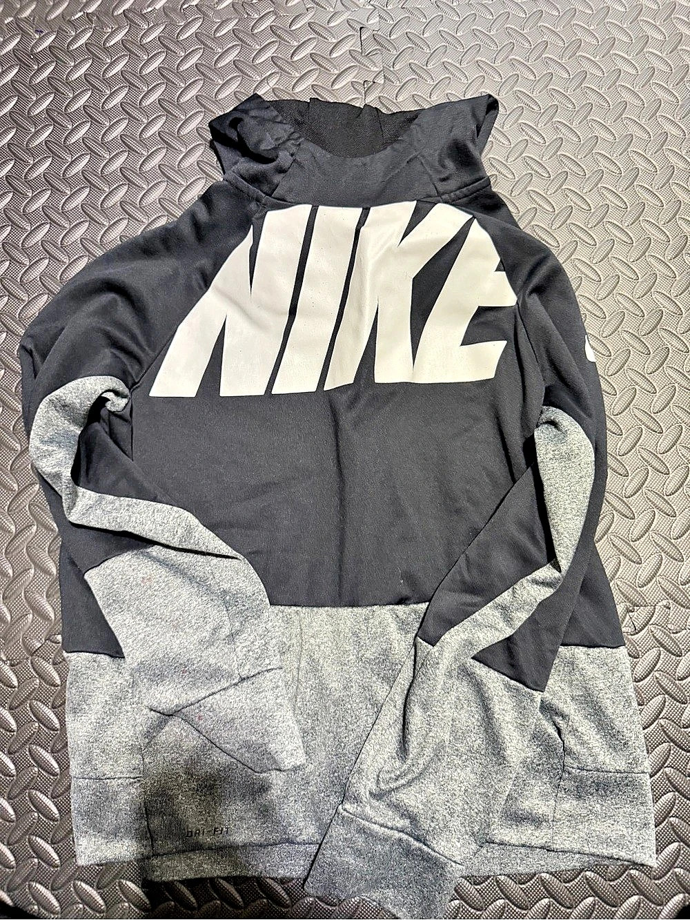 Nike Dri-FIT Color Block Hoodie Size Medium